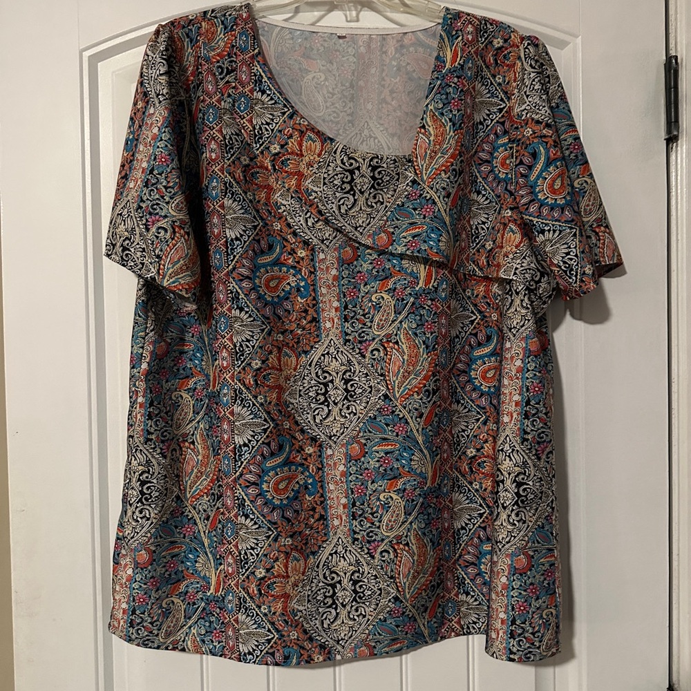 Elegant Paisley Women's Blouse